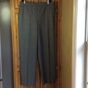 FINAL SALE PRICE Briggs NY Gray Plaid Slacks in Size 12